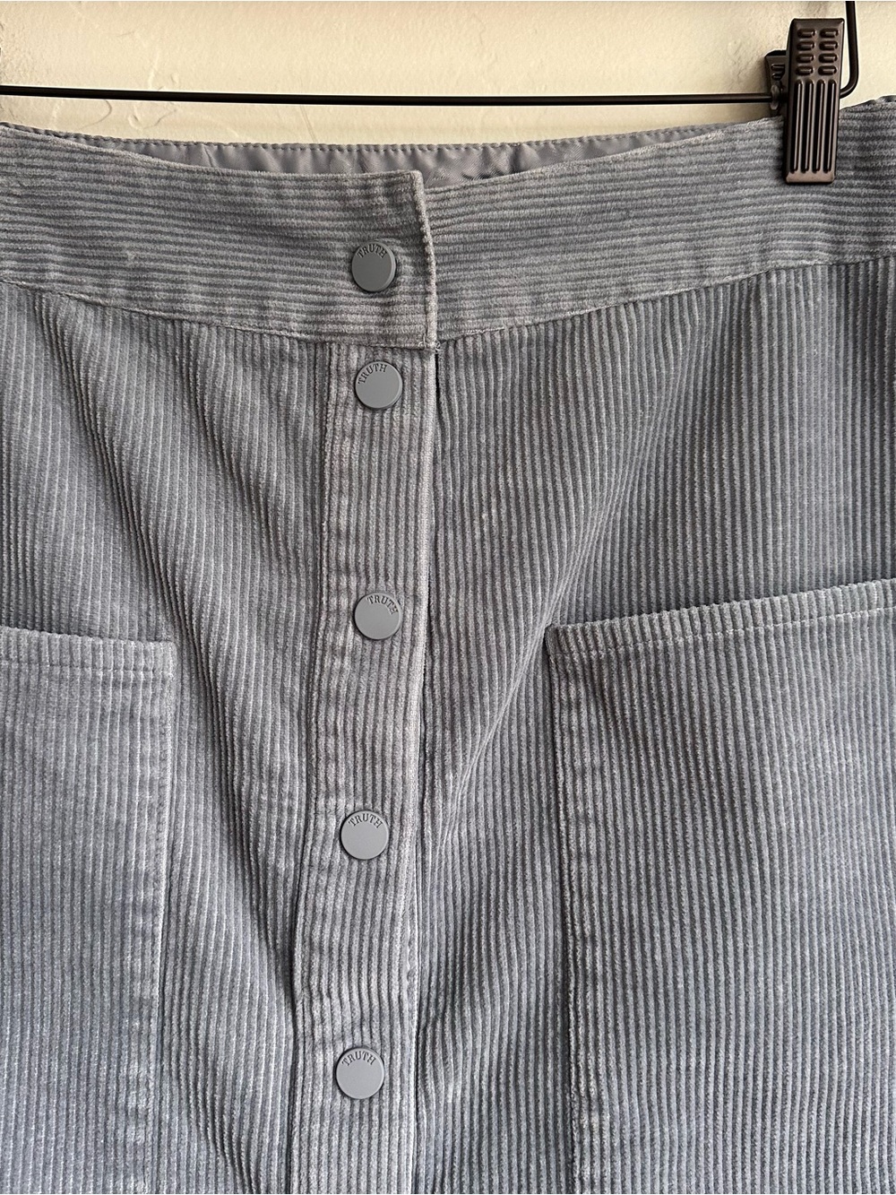 Truth Women’s Blue Corduroy Mini Skirt 6 EUC Preppy Coastal Beachy Summer Fall - Picture 2 of 6